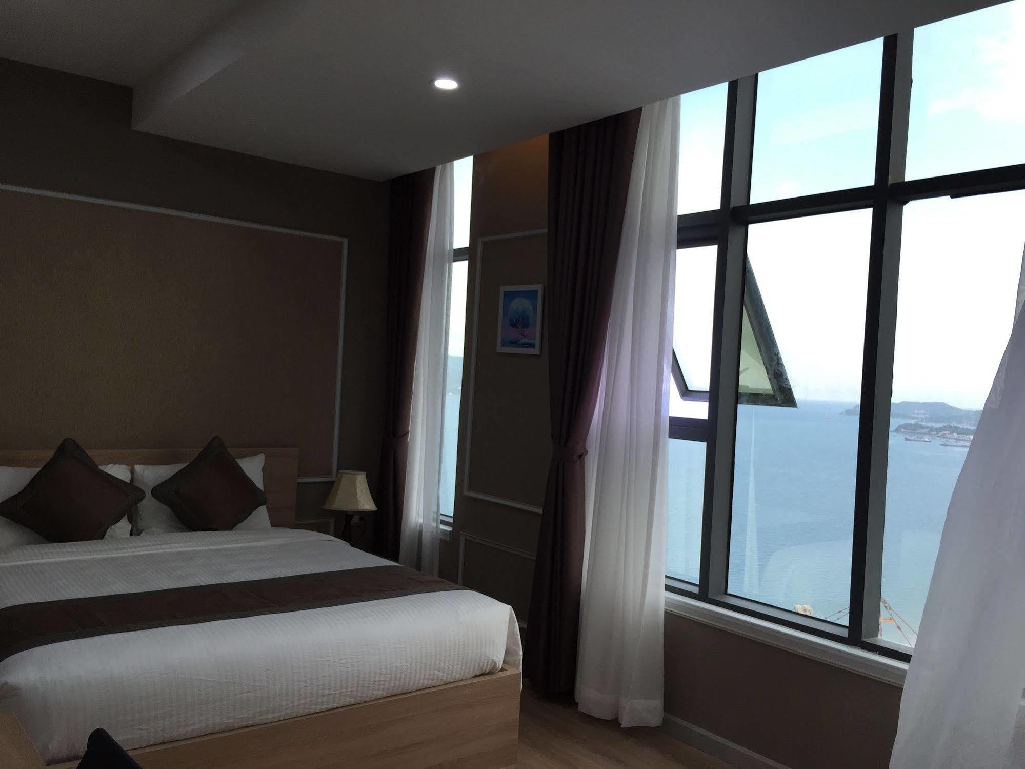 Nha Trang Star Beach Apartments Esterno foto