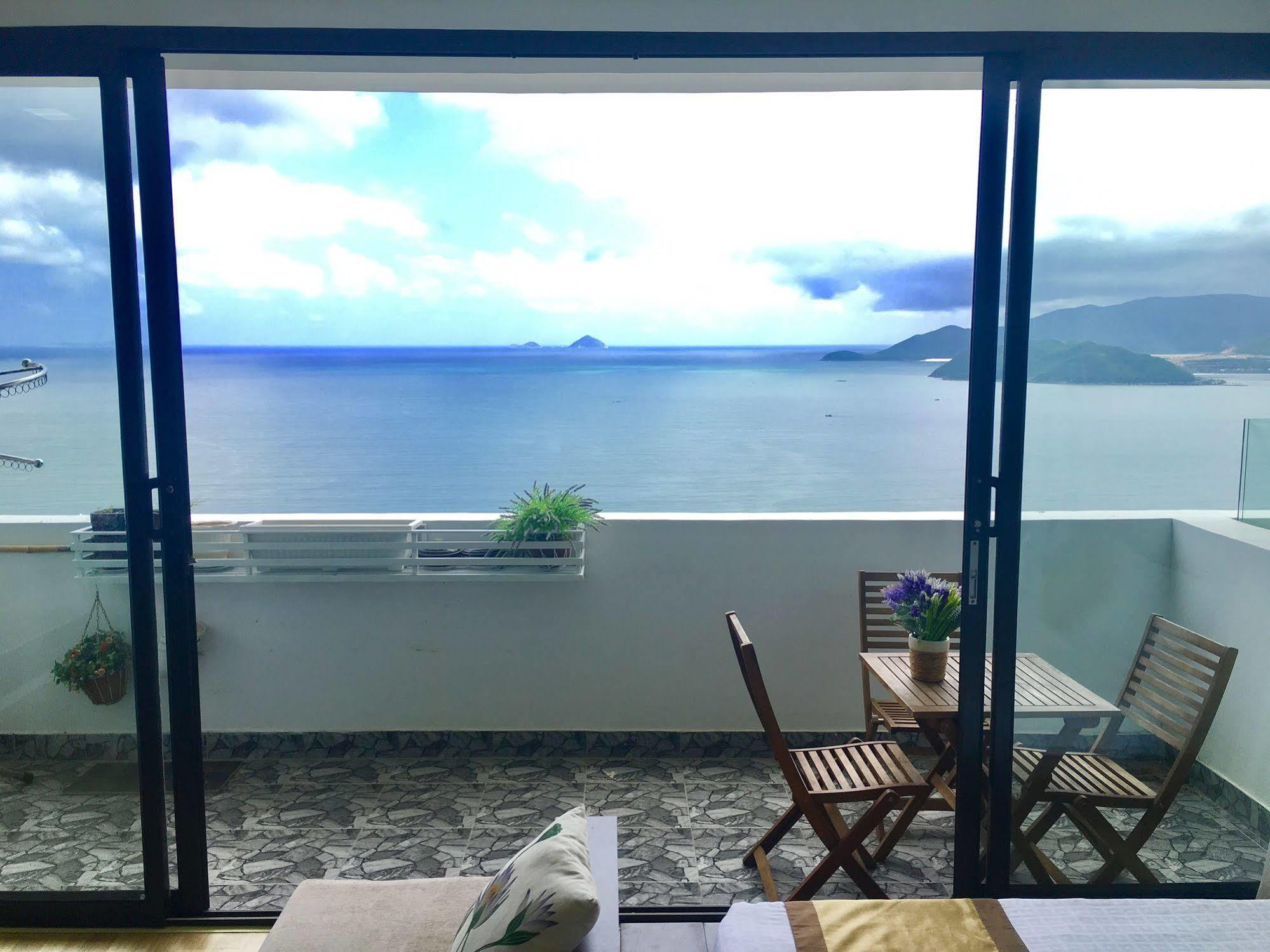 Nha Trang Star Beach Apartments Esterno foto
